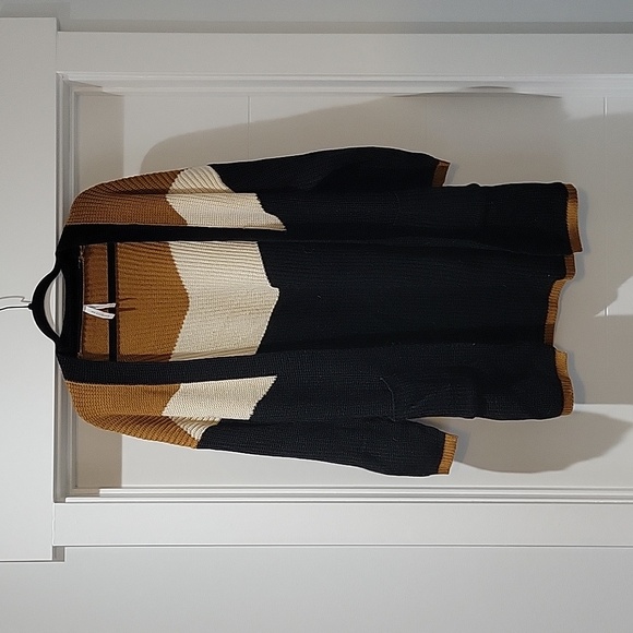 Dreamers cardigan - Picture 1 of 4